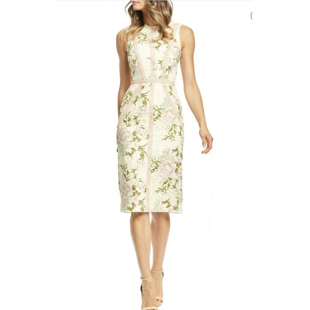 Dress the population Penelope Lace Midi Dress - Picture 2 of 6